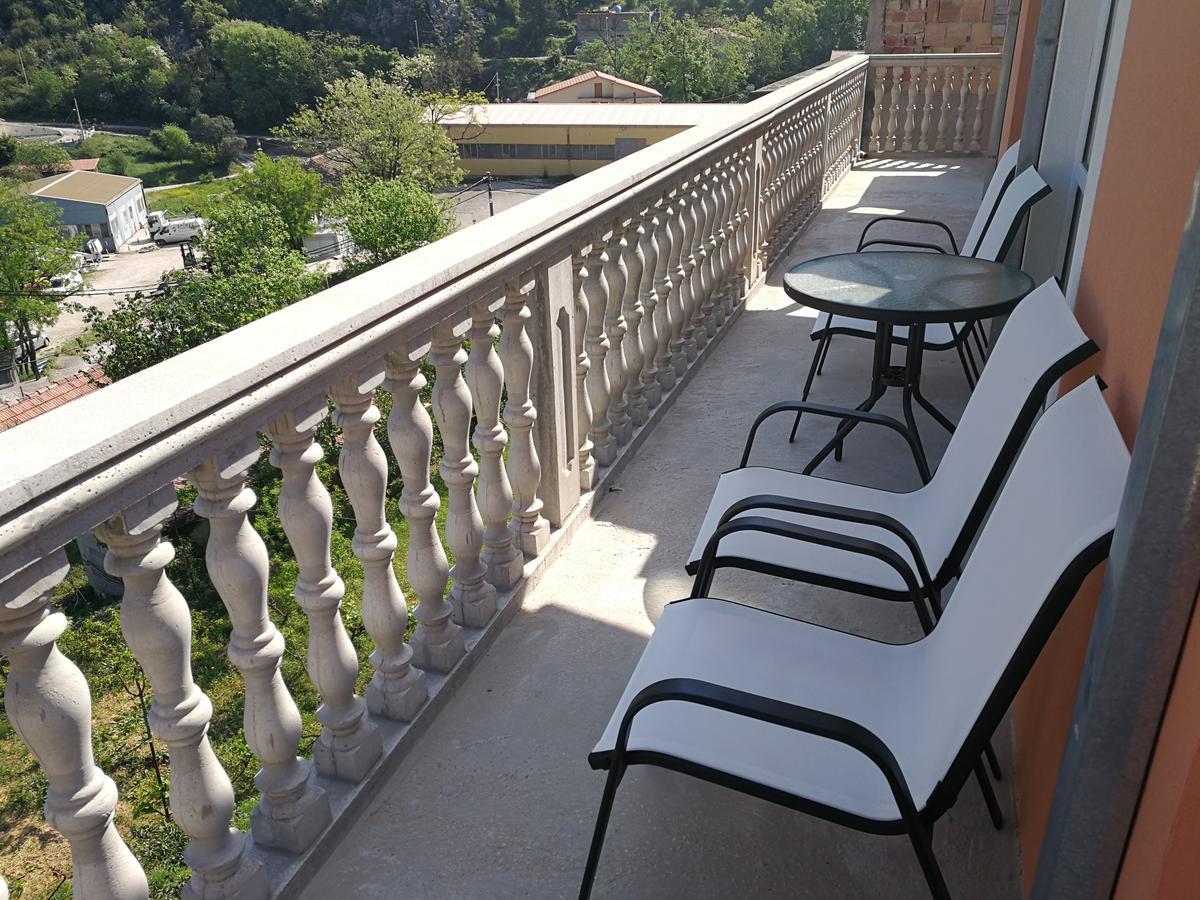 Apartment Misulino Kotor Eksteriør bilde
